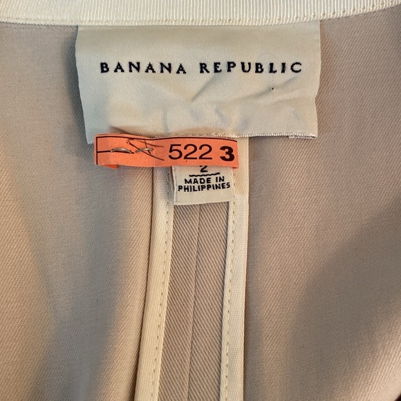 Banana Republic - women’s tie up blazer. Size 2 - Picture 3 of 12